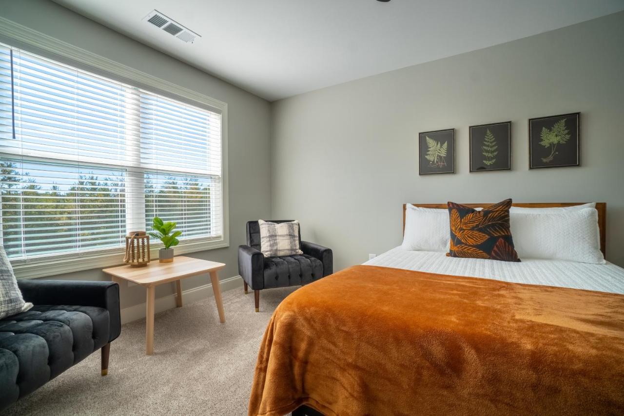 Par-Tee Haus I- Game Room & Hot Tub-Walk To เฮเลน ภายนอก รูปภาพ